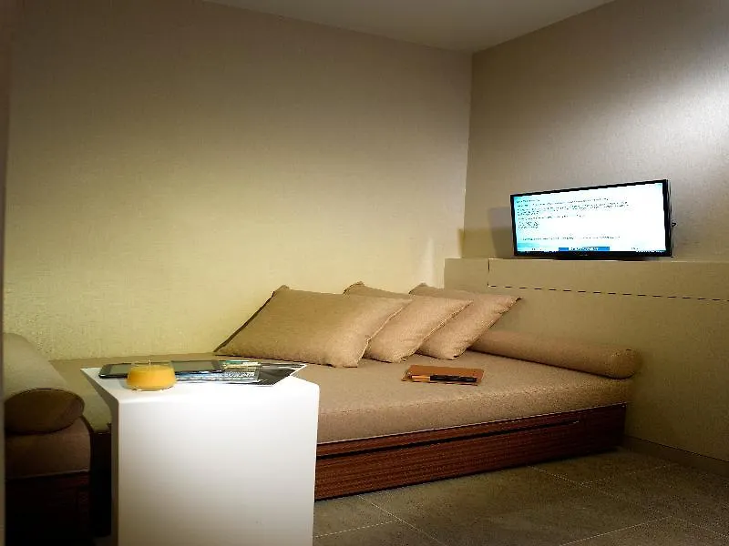 One Farrer Hotel Szingapúr 5*,